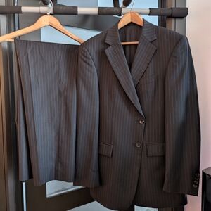 SOLD/// Strellson Striped Charcoal Suit 38/32 'Lucky Livio'